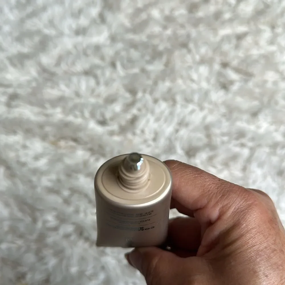 bareMinerals Complexion Rescue Gel Cream in Sienna 10 shade